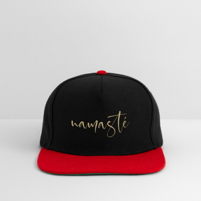 Snapback Cap / Namaste - Schwarz/Rot