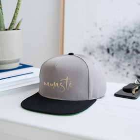 Snapback Cap / Namaste - Graphit/Schwarz